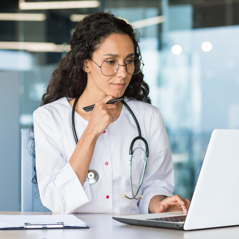 Facharzt/-ärztin für Allgemeinmedizin